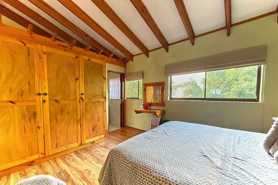 5 Bedroom Property for Sale in Flamingo Vlei Western Cape